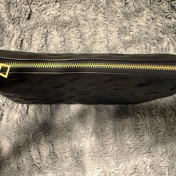 Louis Vuitton Coussin PM Black Embossed Leather Bag with COA - Picture 9 of 15